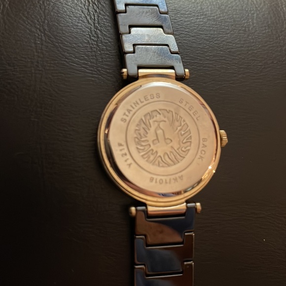 Beautiful New Diamond Anne Klein Gold & Black Watch.  GREAT CHRISTMAS PRESENT - Picture 10 of 10
